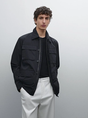 Эластичный жакет с карманами- Заказать в России