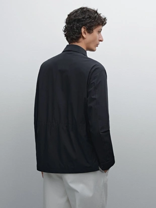 Эластичный жакет с карманами- Заказать в России