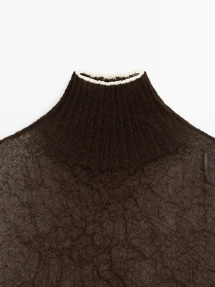 BROWN|9430/953 - Massimo Dutti Текстурированный топ-водолазка с высоким воротом - студия