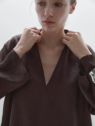 Струящаяся рубашка с длинным рукавом и разрезами- Заказать в России