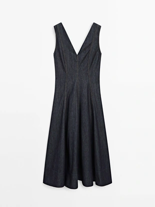 Длинное джинсовое платье с деталями шва- Заказать в России