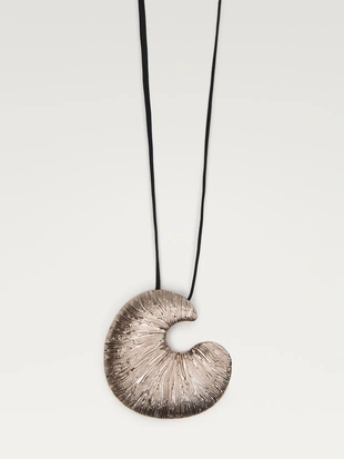 Ожерелье с подвеской из ископаемого- Заказать в России