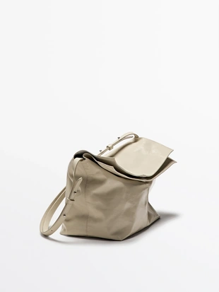 Сумка из треснувшей кожи натурального цвета- Заказать в России