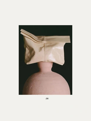 Сумка из треснувшей кожи натурального цвета- Заказать в России