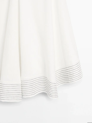 Юбка из льняной смеси с расклешенной юбкой и деталями швов- Заказать в России