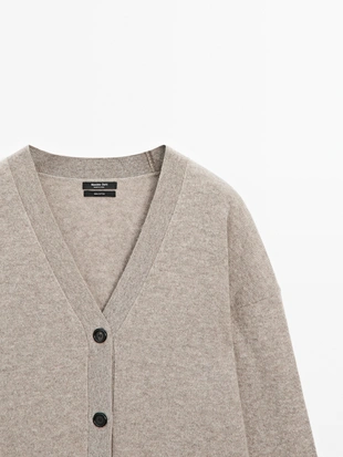Кардиган с V-образным вырезом из 100% кашемира в оверсайз стиле- Заказать в России