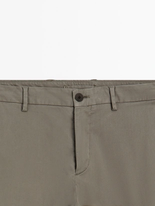 Брюки SLIM FIT с текстурой- Заказать в России
