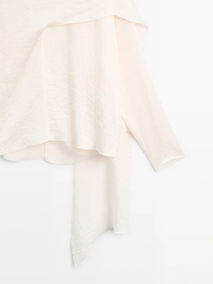 Блуза из шелка с оборками и воротником-стойкой - STUDIO- Заказать в России