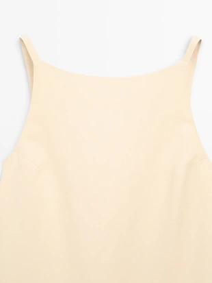 Платье-футляр с открытой спинкой- Заказать в России