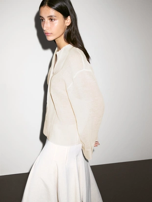 Блуза из хлопково-синтетических тканей с деталями- Заказать в России