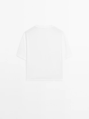 Футболка OVERSIZE с деталями шва- Заказать в России