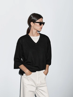 Водолазка из шерстяно-акрилового микса с V-образным вырезом- Заказать в России
