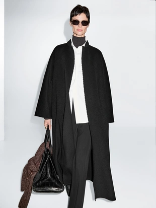 Пальто с высоким воротником- Заказать в России