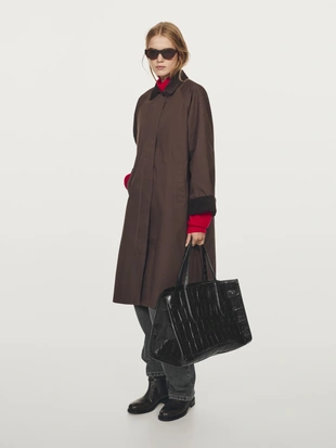 Длинная парка с вощеным покрытием и деталями из бархата- Заказать в России