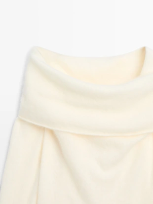 CREAM|5828/939 - Massimo Dutti Свитер из шерсти и кашемира с обнаженными плечами