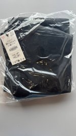 Zara КОРОТКОЕ ПЛАТЬЕ ИЗ ИСКУССТВЕННОЙ КОЖИ С ПОДПЛЕЧНИКАМИ Black | 4764/230/800