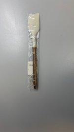 Zara Силиконовая лопатка с деревянной ручкой Cream | 8271/337/733