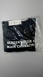 Zara ТОЛСТОВКА С КОНТРАСТНЫМ ТЕКСТОМ Black | 4174/026/800