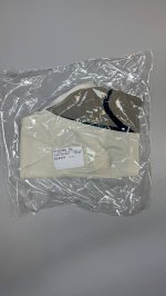 Oysho Топ с узором compressive lines PALE ECRU | 3734/290/959