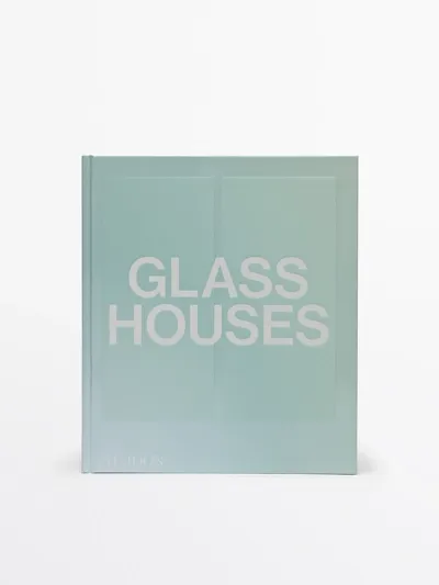 Книга GLASS HOUSES