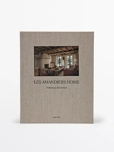Книга LES AMANDIERS HOME