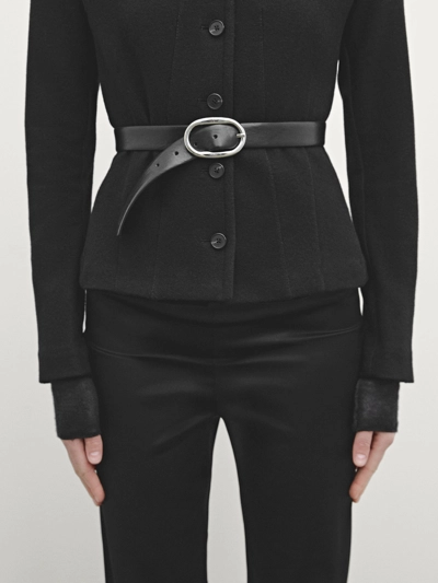Massimo Dutti Кожанный ремень с овальной пряжкой купить с доставкой.