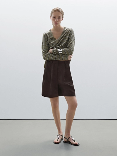 Massimo Dutti Плиссированные бермуды купить с доставкой.