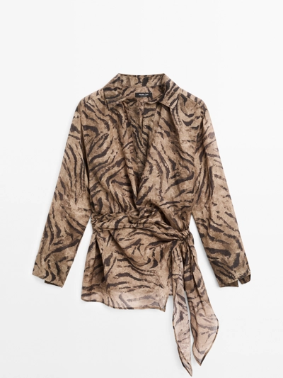 Massimo Dutti Жаккардовый кимоно с блестящей пуговицей купить с доставкой.