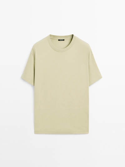Massimo Dutti Футболка среднего веса из 100% хлопка купить с доставкой.