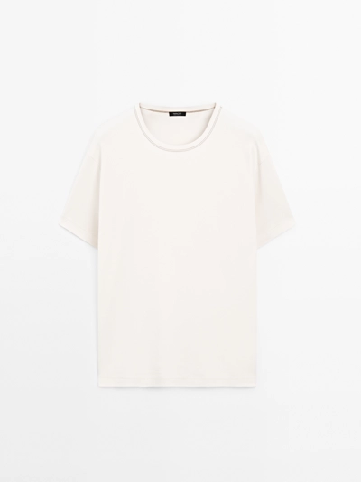 SHORT SLEEVE CONTRAST STITCHING T-SHIRT