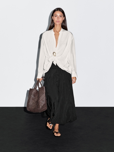 Massimo Dutti Блузка с завязкой на шее и деталью броши