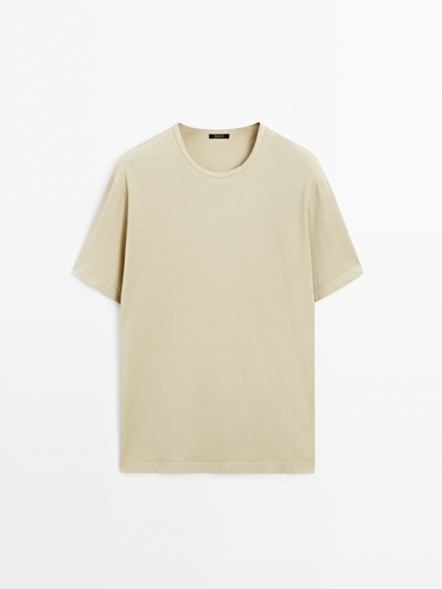 Massimo Dutti Футболка с коротким рукавом в стиле VINTAGE купить с доставкой.