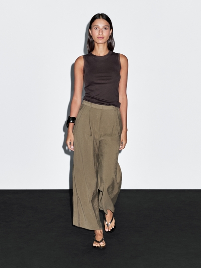 Massimo Dutti Широкие укороченные брюки с защипами купить с доставкой.