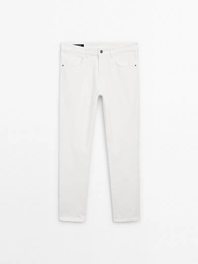 Джинсы с узким кроем- Заказать в России