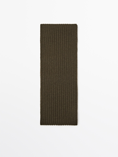 Massimo Dutti Шарф из тонкой ребристой ткани