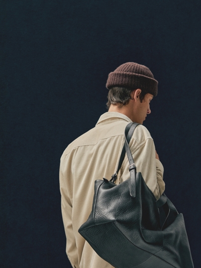 Massimo Dutti Сумка-дюффель из кожи нубука купить с доставкой.