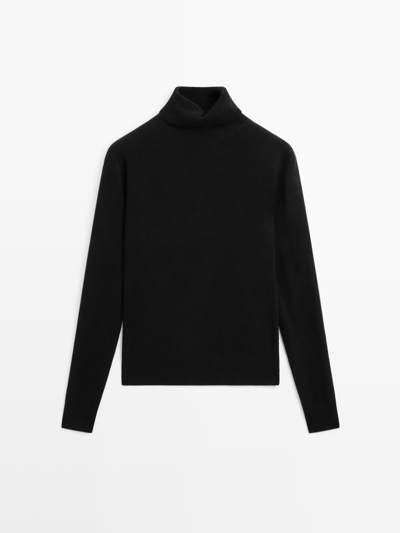 Massimo Dutti Джемпер из шерстяно-кашемировой смеси с высоким воротником купить с доставкой.