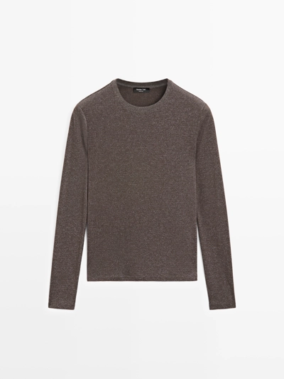 Футболка с длинным рукавом и металлическим оттенком