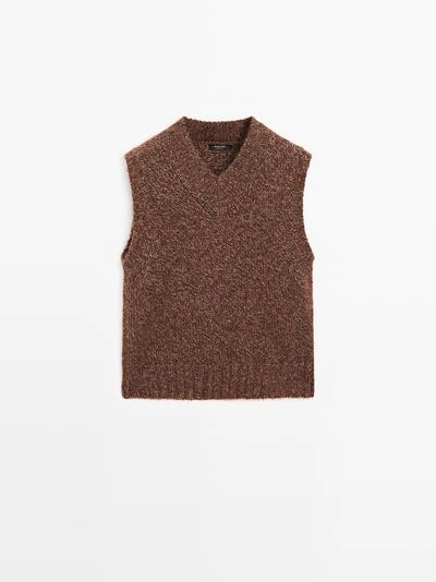 Жилет из меланжевой альпаки и войлока с текстурой- Заказать в России