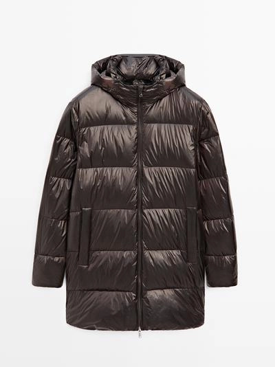 Пуховик с смесовым утеплителем, обладающий водоотталкивающими свойствами- Заказать в России