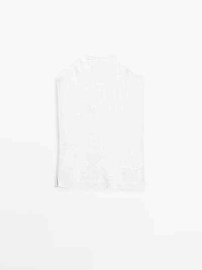 Белая худи из альпаки с передником