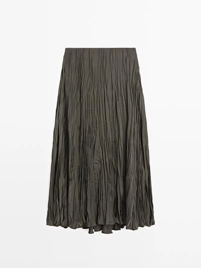 Длинная плавная плиссированная юбка