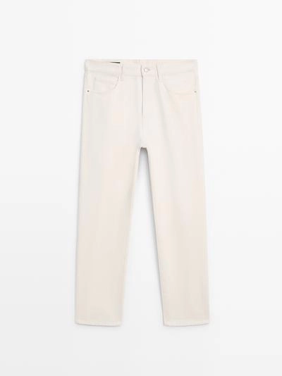 Джинсы суженого кроя- Заказать в России