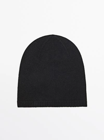 Тонкая вязаная шапка-бини- Заказать в России