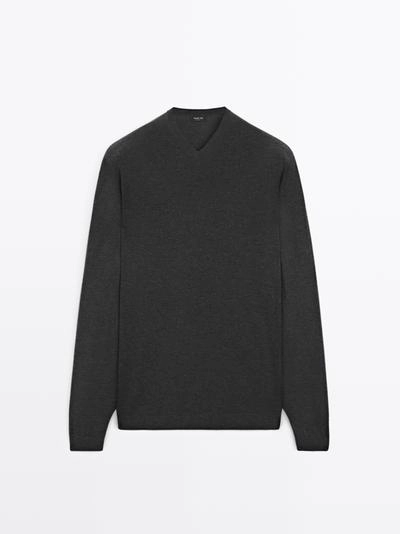 Свитер из шерстяной смеси