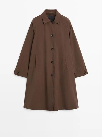 Плащ-накидка с деталями оверсайз воротника- Заказать в России