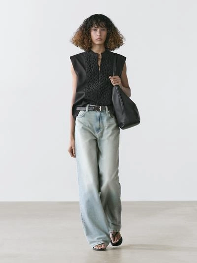 Хлопковый жилет с деталями на груди- Заказать в России