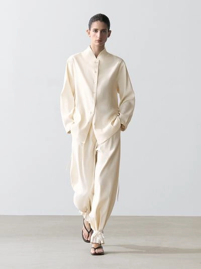 Потоковая рубашка с деталями воротника- Заказать в России