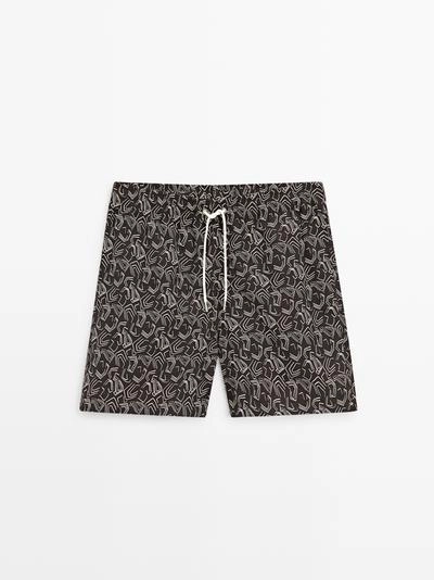 Плавки с абстрактным узором