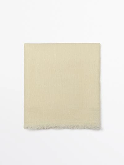 Шарф из легкой шерстяной смеси